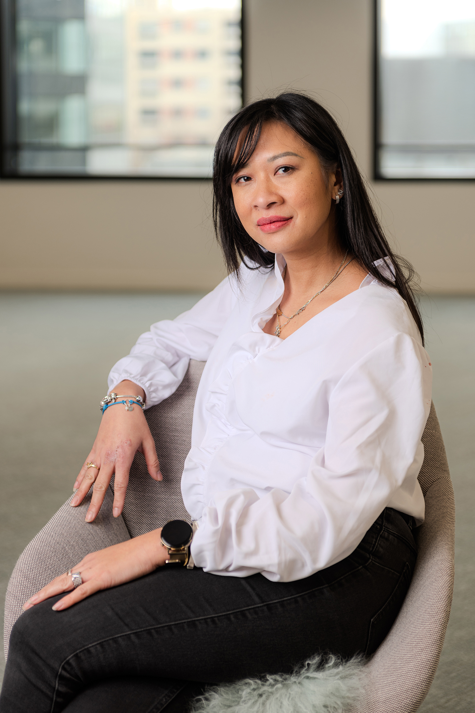 Portrait elegant corporate femme photographe paris